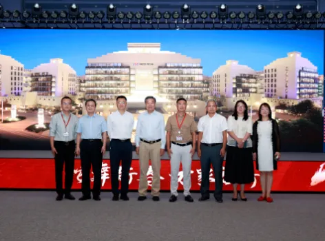 Jiang Zengwei, Chairman of the Global Services Trade Alliance, and his delegation visited Sinocredit Group.