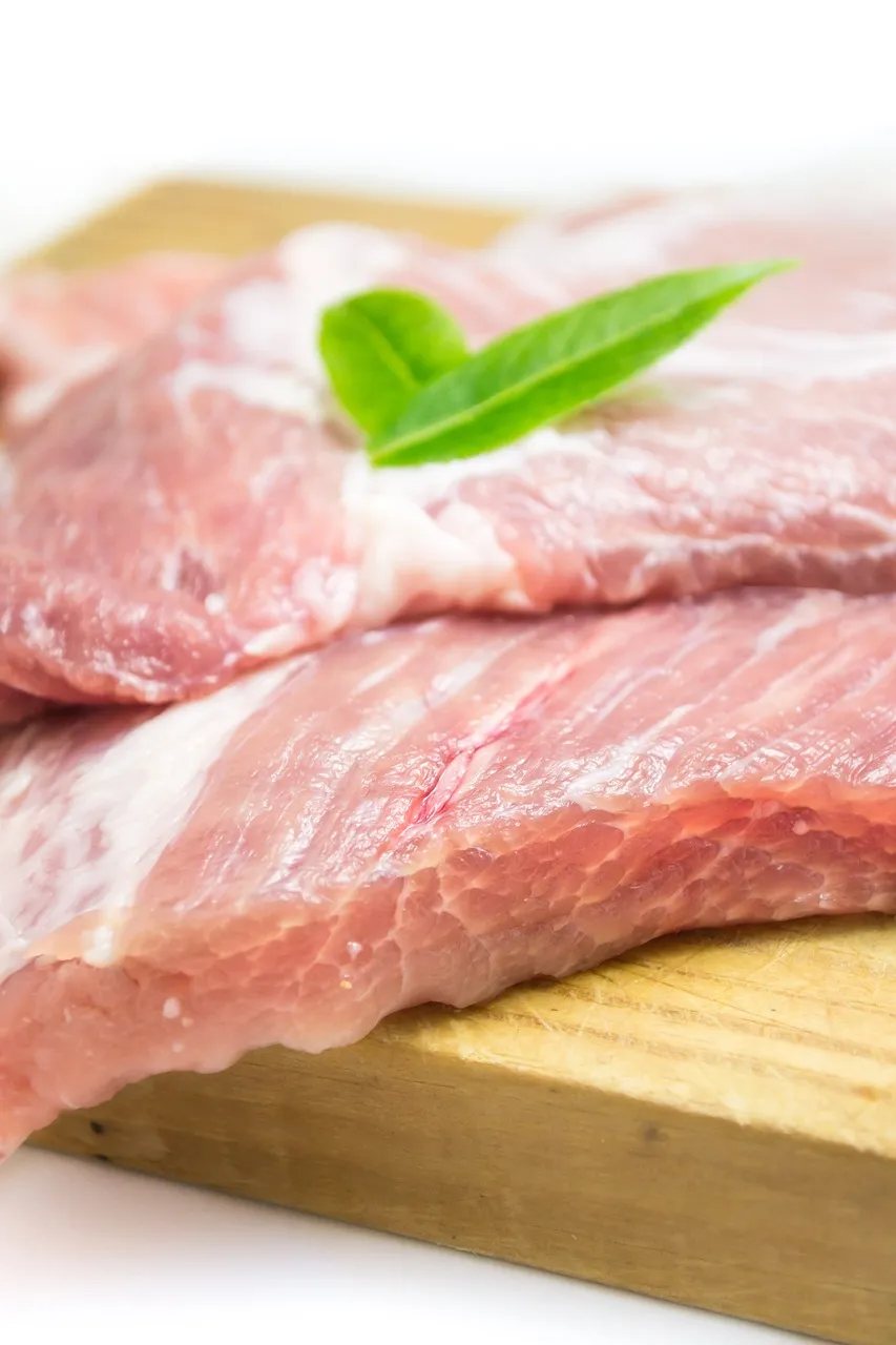 Fresh / Frozen Pork, Premium Quality Meat, Tender & Juicy, Ideal for Roasting, Frying, Stewing, Grilling & Daily Cooking