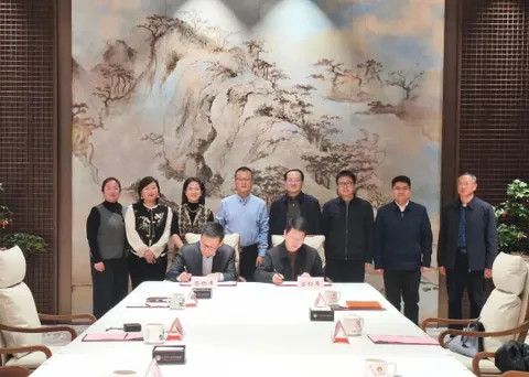 IBI董事会董事兼高级副总裁王廷一行莅临宣城国控集团考察，并签署了战略合作协议。